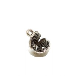 Zawieszka metalowa Charms ScrapBerry's Perła w Muszli Srebro, 12mm
